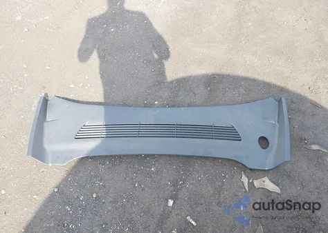 2023 Tesla Model Y Awd/Long Range Dual Motor All-Wheel Drive from USA, damaged, VIN 7SAYGDEE2PA097613